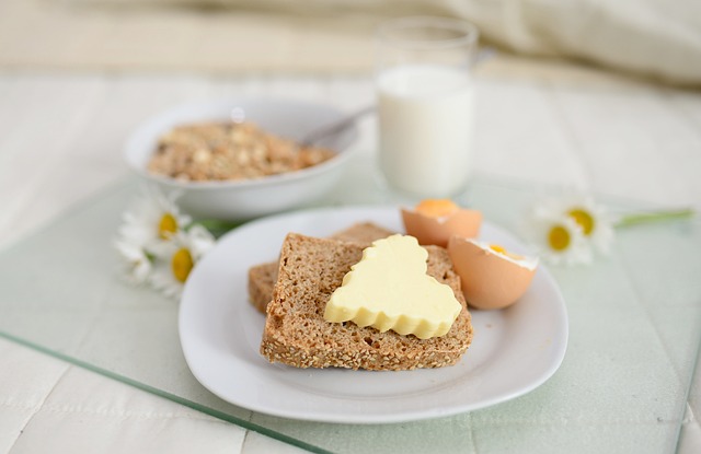 Jakie są zalety i wady diet nisko węglowodanowych?